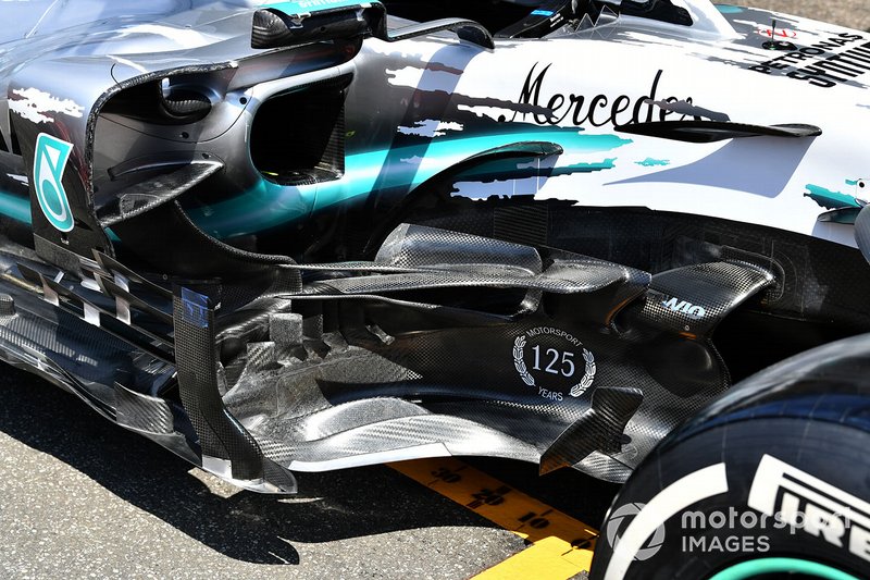 Mercedes W10, le nuove fiancate con bargedoard, deviatori flusso