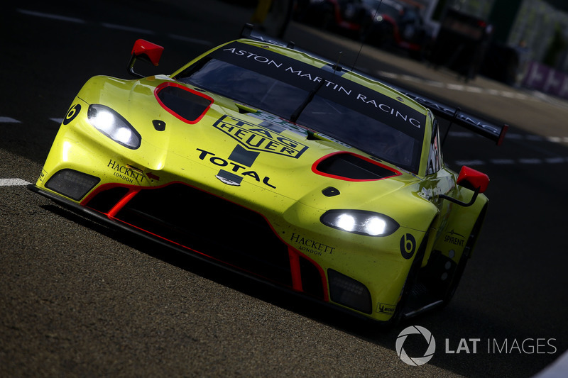 #95 Aston Martin Racing Aston Martin Vantage AMR: Марко Сьоренсен, Нікі Тім, Даррен Тьорнер