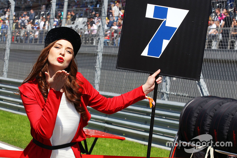 Grid girl