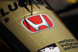 Логотип на машині Джеймса Хінчкліффа, Schmidt Peterson Motorsports Honda,