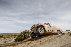 #301 Toyota Gazoo Racing Toyota Hilux: Нассер Аль-Аттія, Маттьйо Бомель