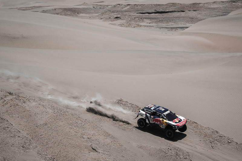 #303 Peugeot Sport Peugeot 3008 DKR: Карлос Сайнс, Лукас Крус