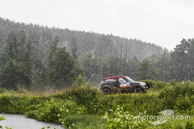 #101 X-Raid Team Mini: Yazeed Al-Rajhi, Tom Colsoul
