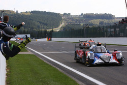 Yarış galibi #40 Graff Racing Oreca 07 - Gibson: James Allen, Gustavo Yacaman, Richard Bradley