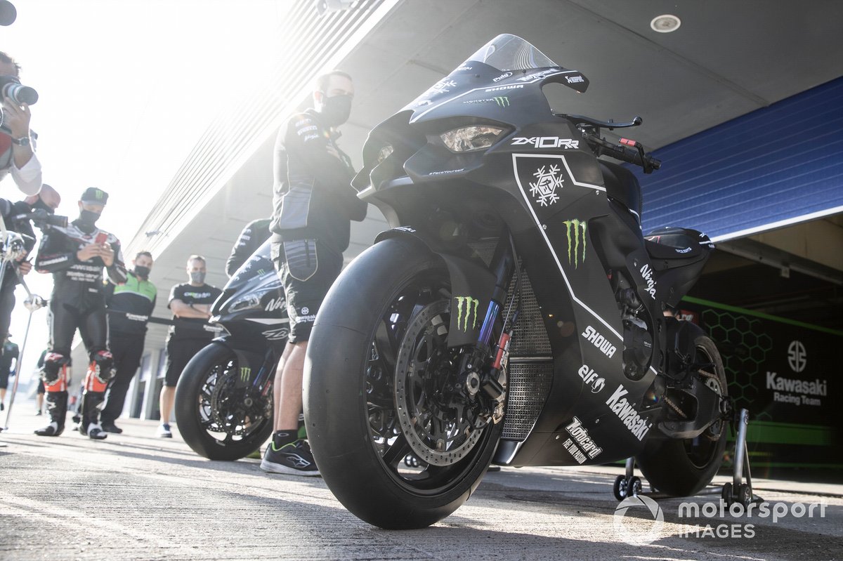 Kawasaki ZX-10RR versi 2021 milik Jonathan Rea, Kawasaki Racing Team, telah mengalami upgrade baik mesin maupun aerodinamika.