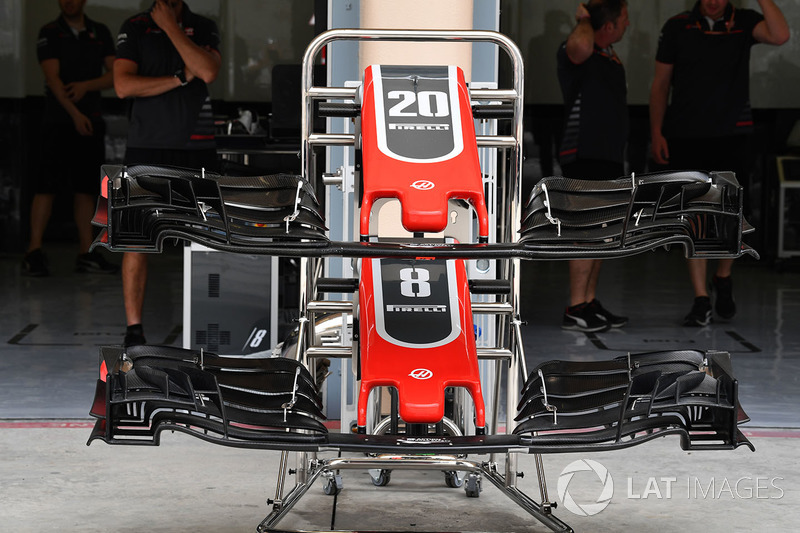 Haas F1 Team VF-18 burun ve ön kanat