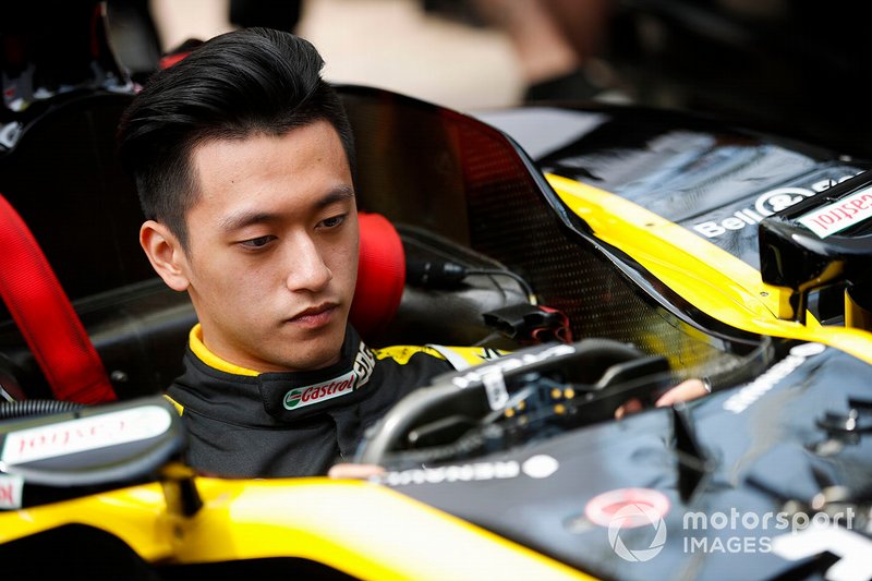 Guanyu Zhou, Renault F1 Team F1 Team