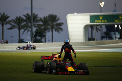 Daniel Ricciardo, Red Bull Racing RB13, yarış dışı