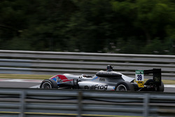 Alex Palou, Hitech Bullfrog GP Dallara F317 - Mercedes-Benz