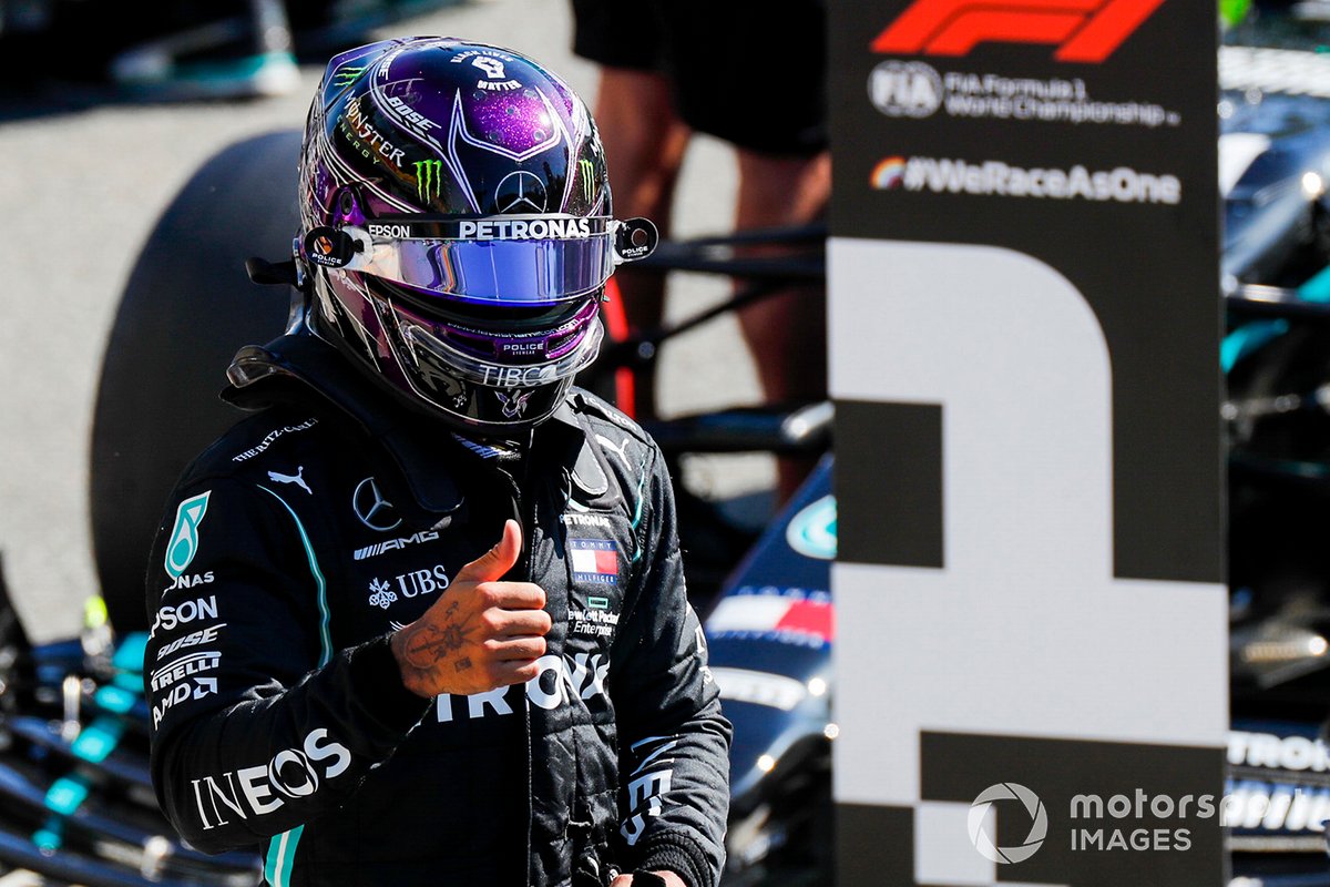 Ganador de la pole Lewis Hamilton, Mercedes F1 W11