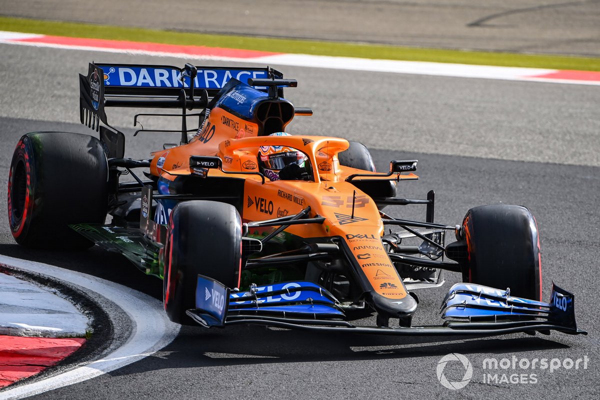 P10 Carlos Sainz Jr., McLaren MCL35