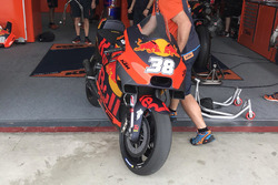 Bike of Bradley Smith, Red Bull KTM Factory Racing with new fairing