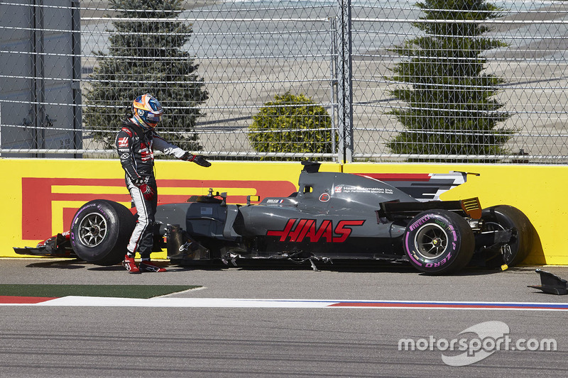 romain grosjean haas f1 team gets out of his car after a