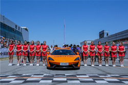 Grid Girls and Safety cars