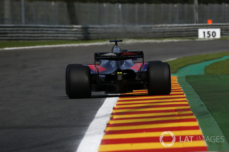 Daniil Kvyat, Scuderia Toro Rosso STR12
