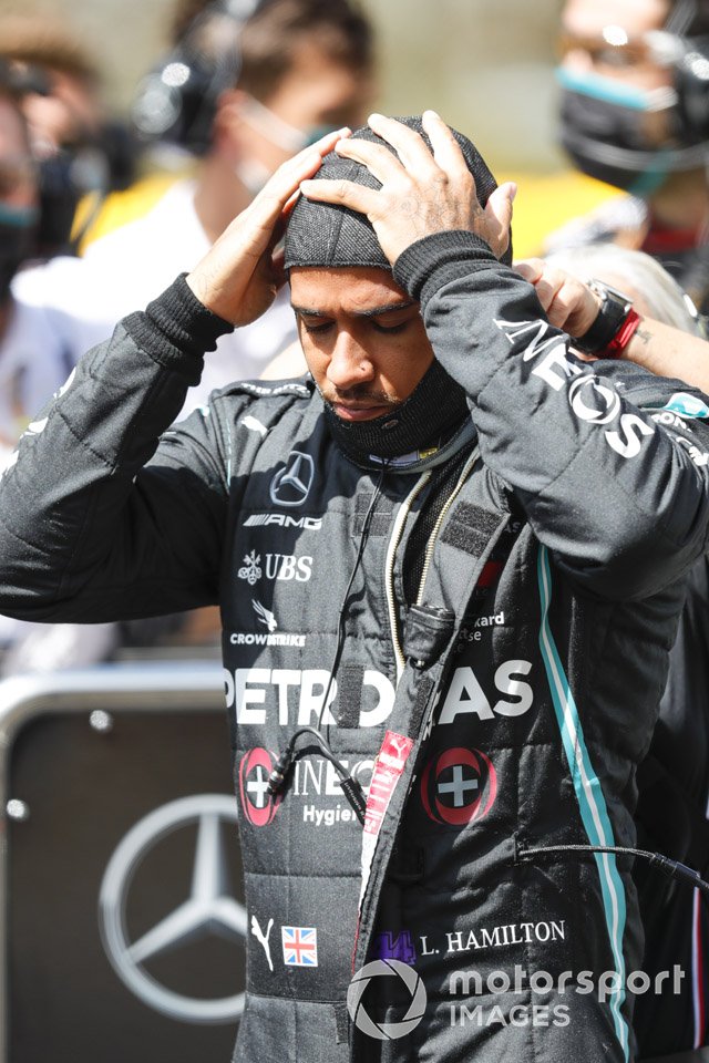 Льюис Хэмилтон, Mercedes-AMG F1, на стартовой решетке
