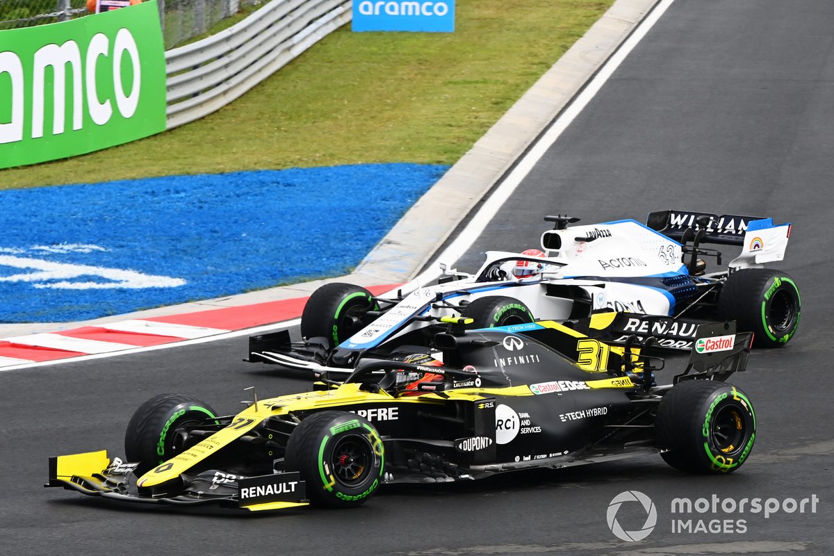 Esteban Ocon, Renault F1 Team R.S.20, et George Russell, Williams FW43