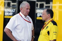 (L to R): Dr Helmut Marko, Red Bull Motorsport Consultant with Frederic Vasseur, Renault Sport F1 Te