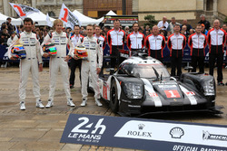 #1 Porsche Team, Porsche 919 Hybrid: Timo Bernhard, Mark Webber, Brendon Hartley