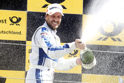 Podium: Gary Paffett, Mercedes-AMG Team ART, Mercedes-AMG C63 DTM with champagne