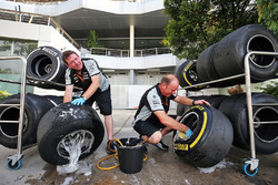 Sahara Force India F1 Team wat banden van Pirelli