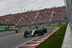 Льюіс Хемілтон, Mercedes-AMG F1 W09