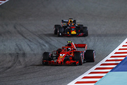 Кімі Райкконен, Ferrari SF71H, Даніель Ріккардо, Red Bull Racing RB14 Tag Heuer