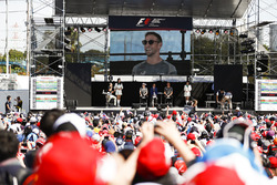 Stoffel Vandoorne, McLaren, Jenson Button, McLaren