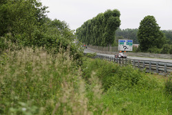 #8 Audi Sport Team Joest Audi R18 e-tron quattro: Лукас ді Грассі, Лоік Дюваль, Олівер Джарвіс