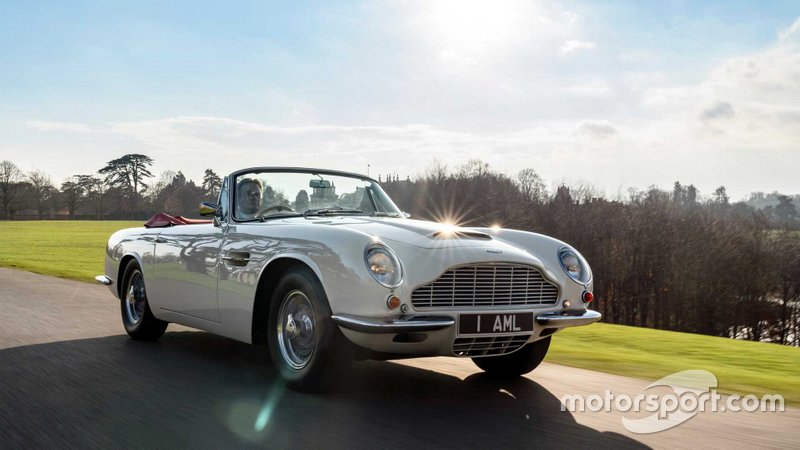 Aston Martin DB6 Volante électrique