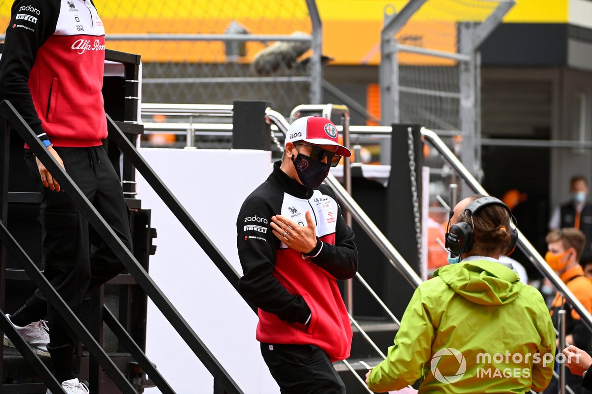 Kimi Raikkonen, Alfa Romeo Racing, in the drivers parade