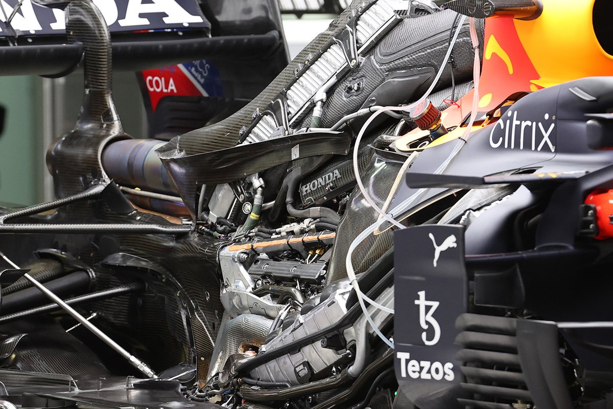Power unit Honda di mobil Red Bull Racing Formula 1 Team