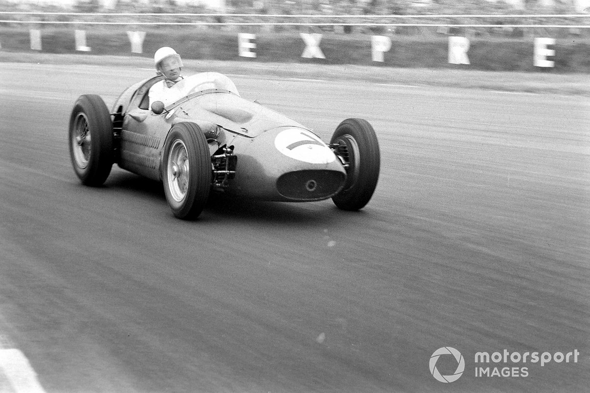 Стирлинг Мосс выигрывал с Mercedes, Maserati (на фото), Vanwall, Cooper и Lotus