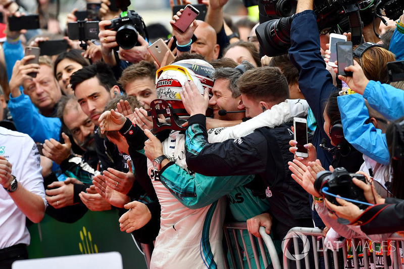 Льюіс Хемілтон, Mercedes-AMG F1