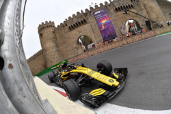 Карлос Сайнс-мол., Renault Sport F1 Team R.S. 18