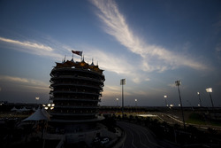 Bahrain International Circuit bei Nacht
