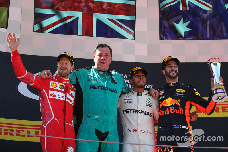 İspanya GP - Kazanan: Lewis Hamilton, 2. Sebastian Vettel, 3. Daniel Ricciardo