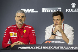 Maurizio Arrivabene, Ferrari Takım Patronu ve Toto Wolff, Mercedes AMG F1 Direktörü, basın toplantıs