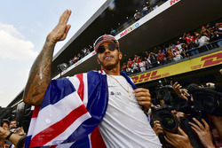 2017 World Champion Lewis Hamilton, Mercedes AMG F1