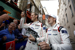 #92 Porsche Motorsport Porsche 911 RSR: Earl Bamber, Jörg Bergmeister