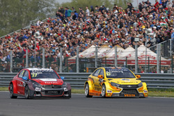 José María López, Citroën World Touring Car Team, Citroën C-Elysée WTCC und Nicky Catsburg, LADA Spo
