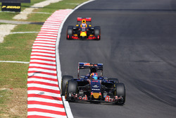 Данііл Квят, Scuderia Toro Rosso STR11