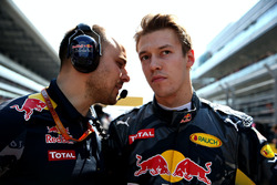 Daniil Kvyat, Red Bull Racing, in der Startaufstellung