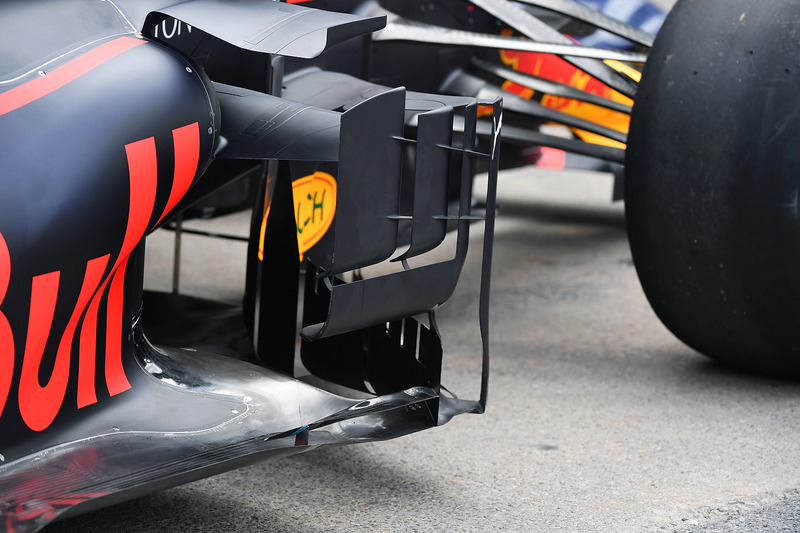 Red Bull Racing RB14 barge board detail