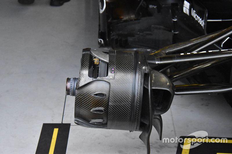 Передние тормоза Renault RS18