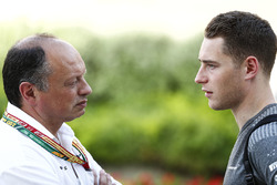 Керівник ART Фредерік Вассьор, Стоффель Вандорн, McLaren