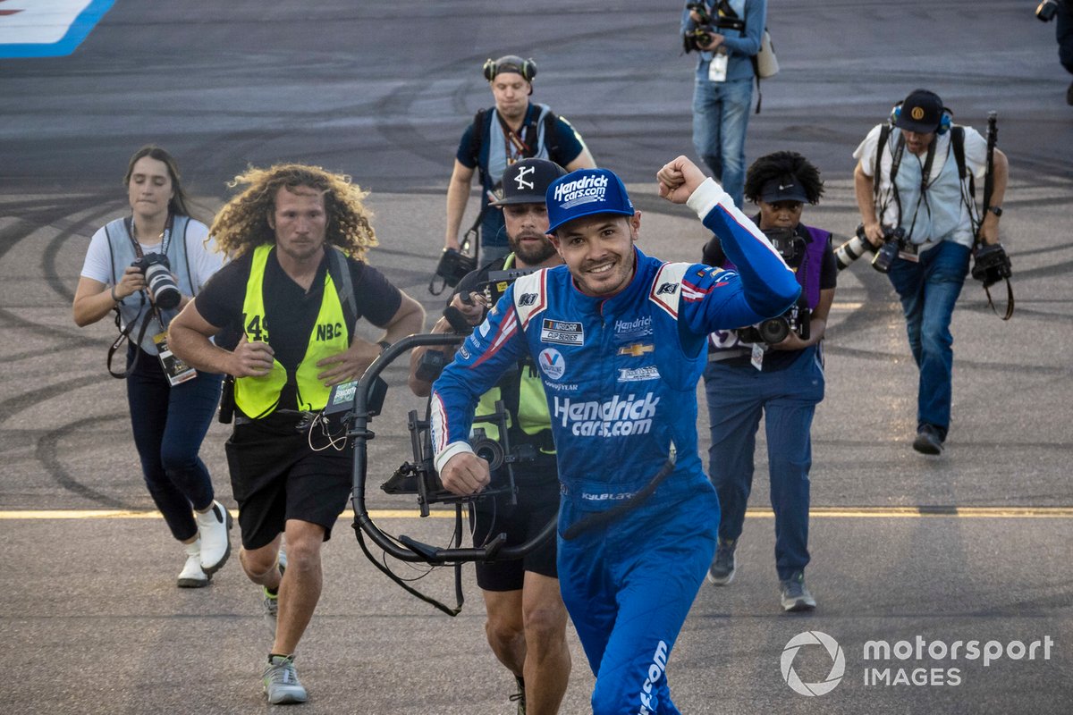 Kyle Larson, Hendrick Motorsports, Chevrolet Camaro HendrickCars.com celebrates his race win and championship