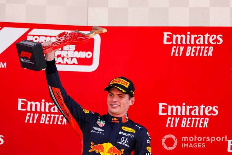 Podio: tercer lugar Max Verstappen, Red Bull Racing celebra