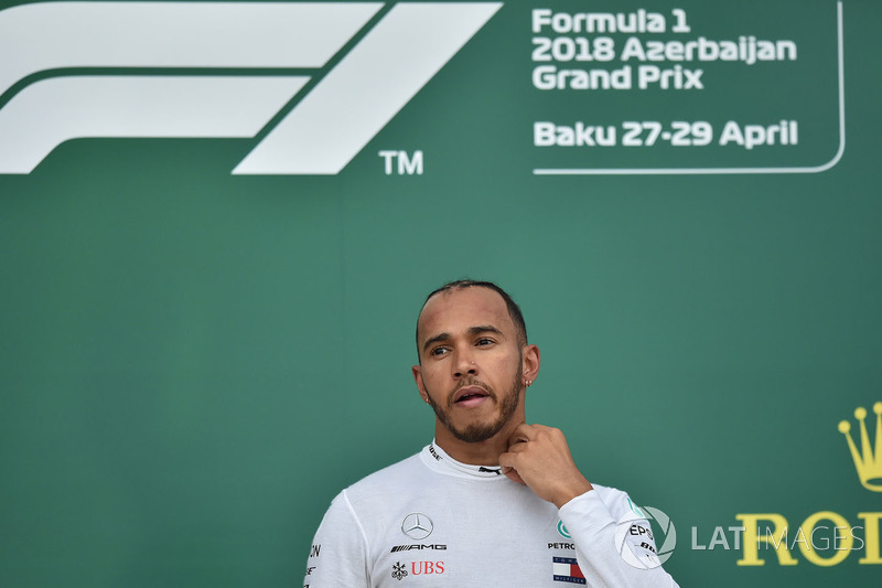 Льюіс Хемілтон, Mercedes-AMG F1, на подіумі