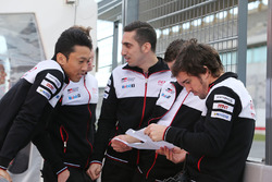 Себастьян Буемі, Казукі Накадзіма, Фернандо Алонсо, Toyota Gazoo Racing